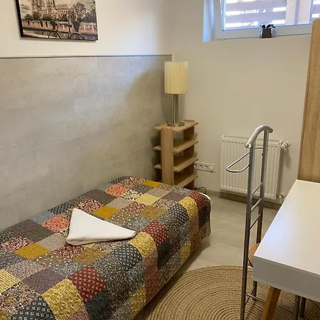 아파트 Liget Vendeghaz